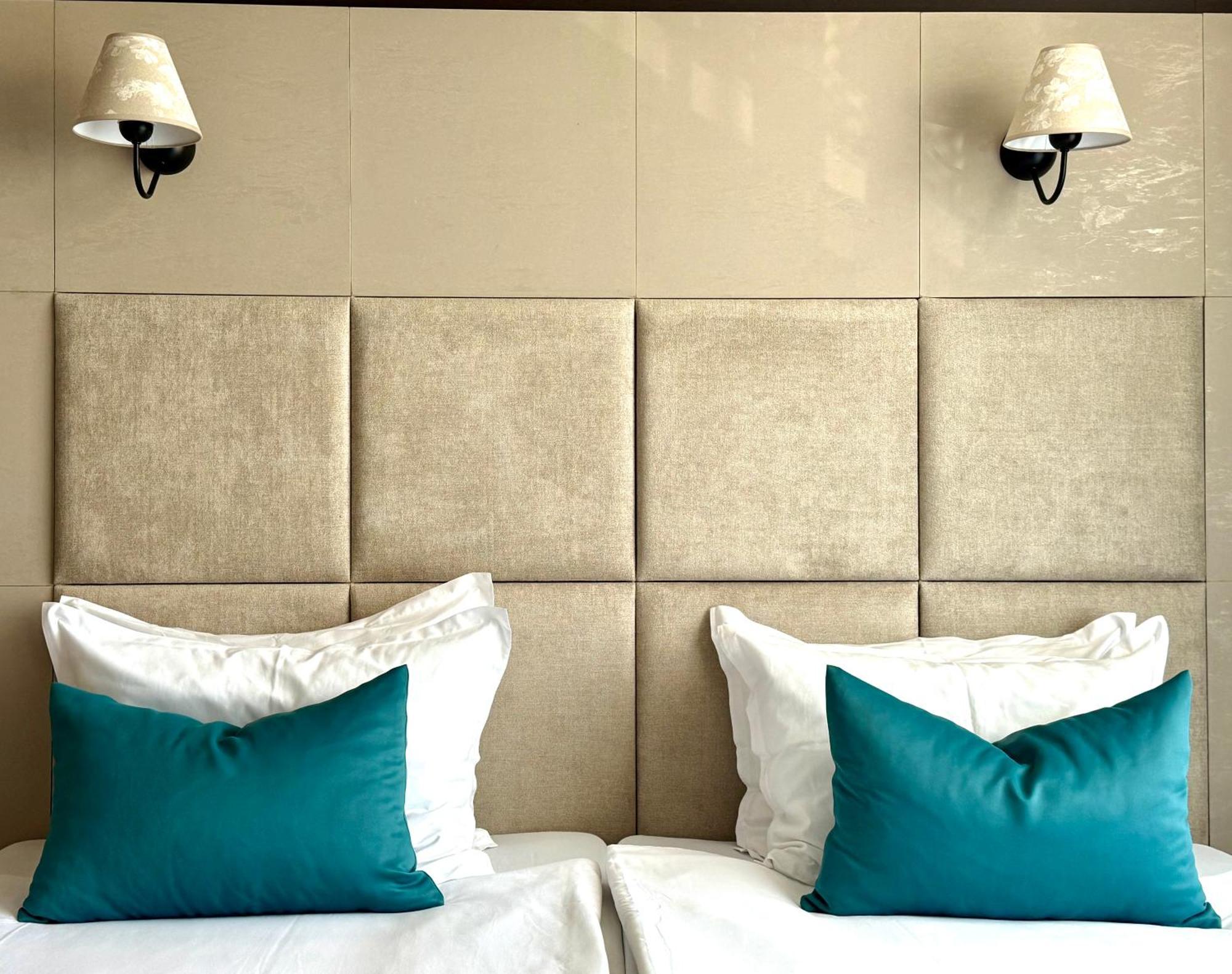 Hotel Rеgina غولدن ساندز المظهر الخارجي الصورة