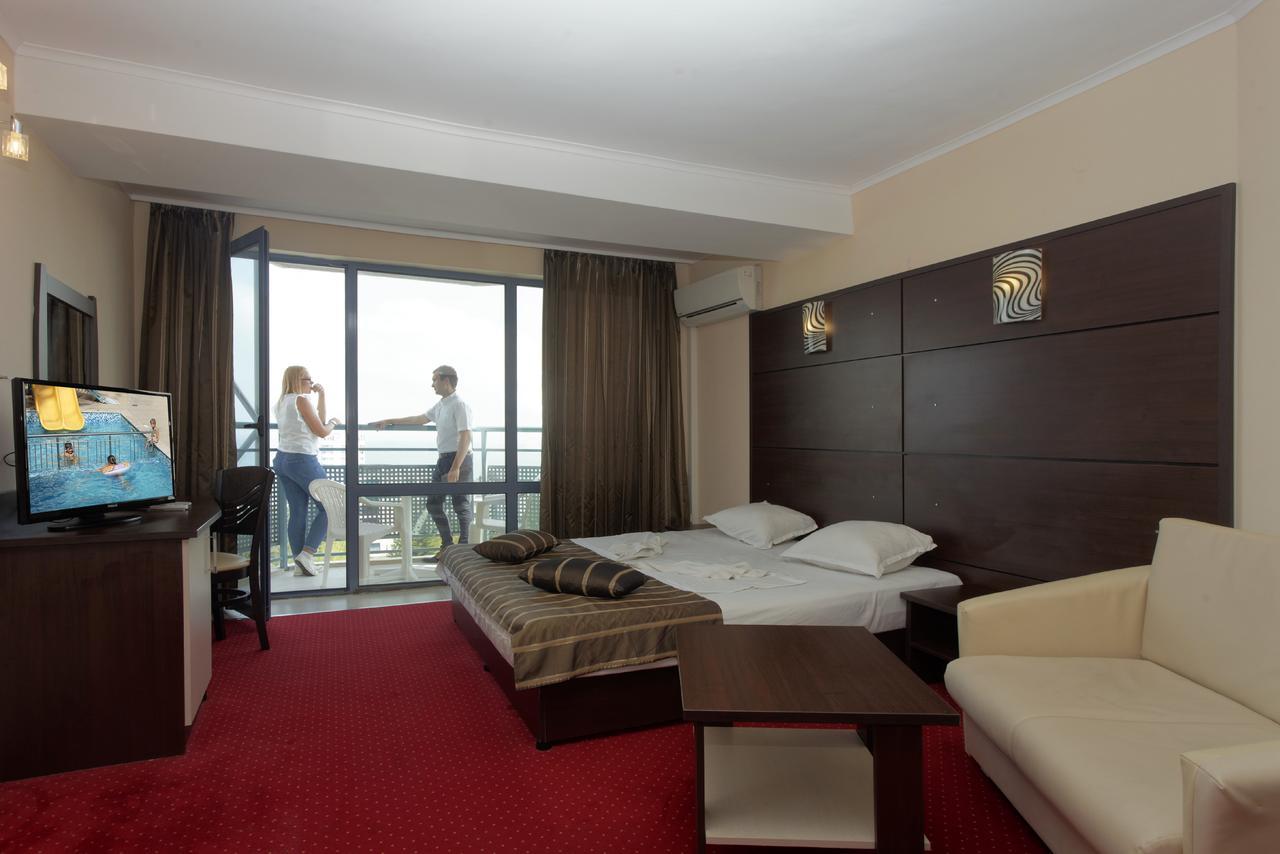 Hotel Rеgina غولدن ساندز المظهر الخارجي الصورة